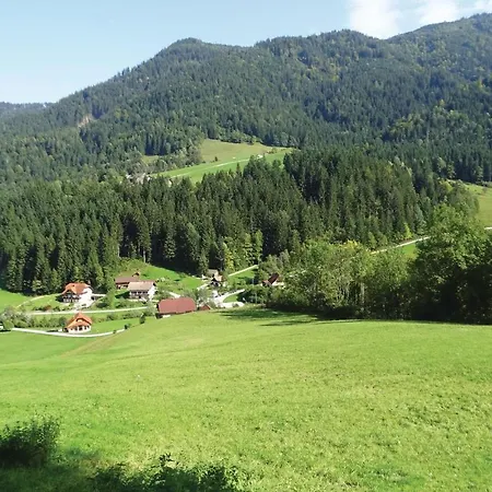 Сasa de vacaciones 2 Bedroom Stunning In